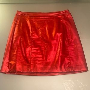 H:OURS -brand new gorgeous red metallic vegan leather mini skirt in size Medium